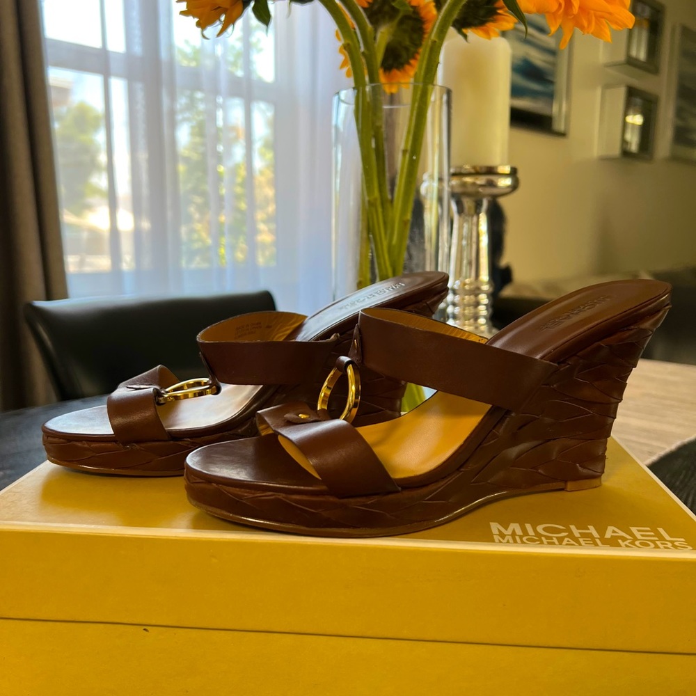 Michael Kors Marin sandal